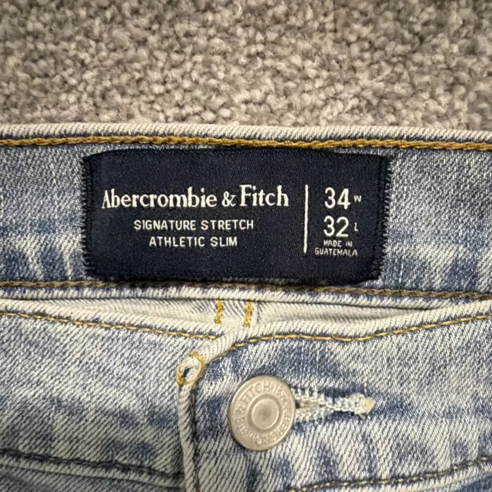 Abercrombie & Fitch Light Blue Stretch Athletic Slim Denim Jeans Men